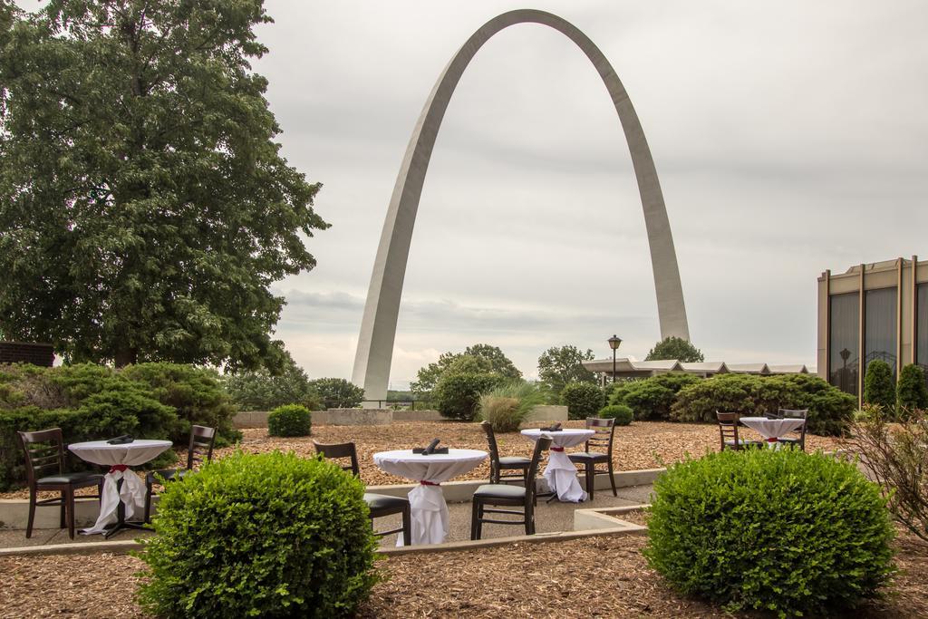 City Place Downtown St. Louis Hotel Buitenkant foto