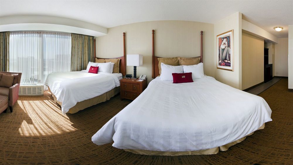 City Place Downtown St. Louis Hotel Buitenkant foto