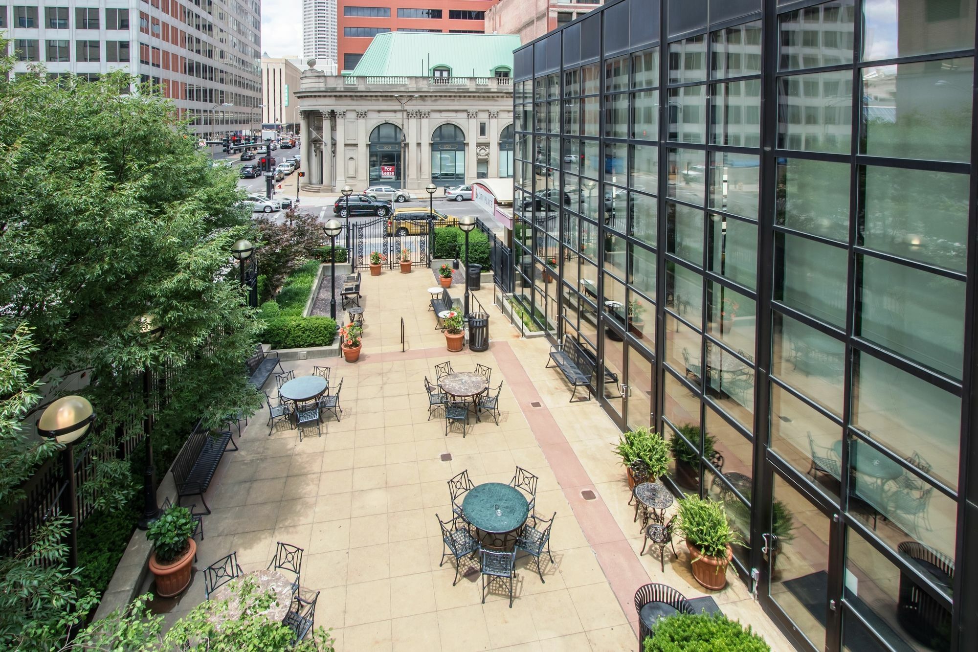 City Place Downtown St. Louis Hotel Buitenkant foto