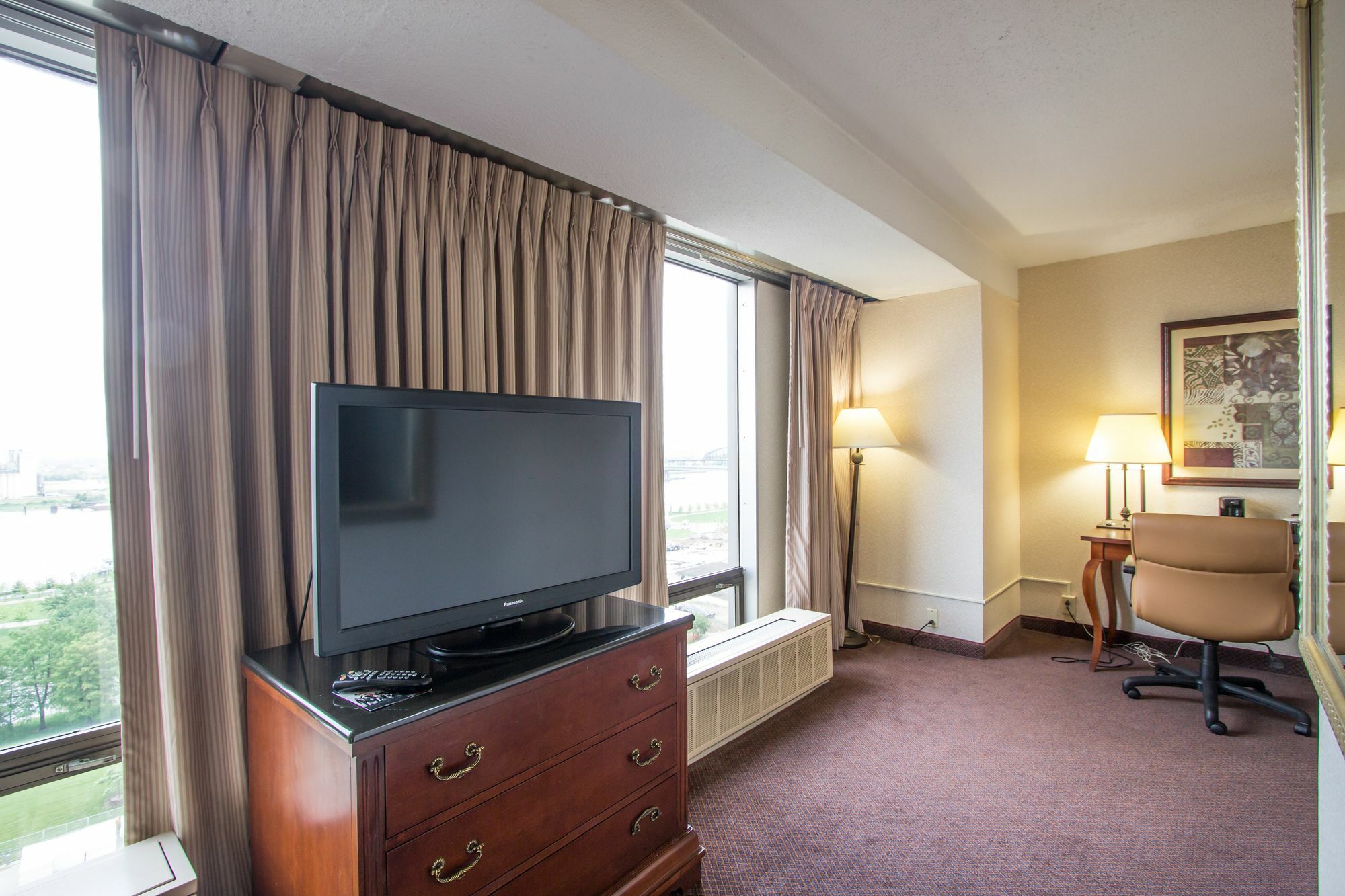 City Place Downtown St. Louis Hotel Buitenkant foto